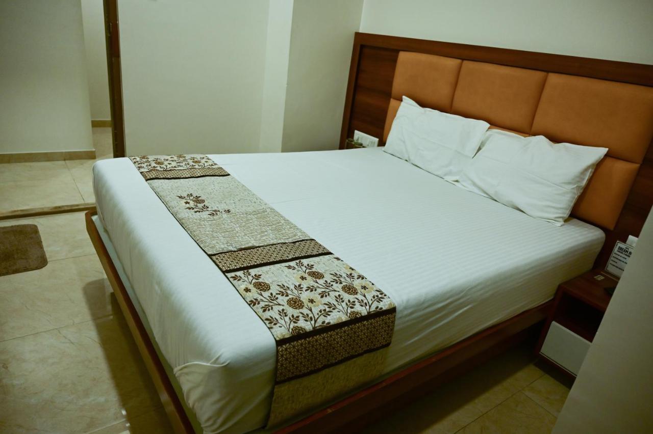 Hotel Diamora Residency Thane Exterior photo